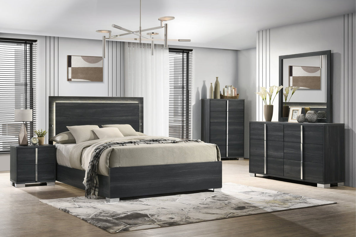 HH3700 5PC Bedroom Set — Queen or King