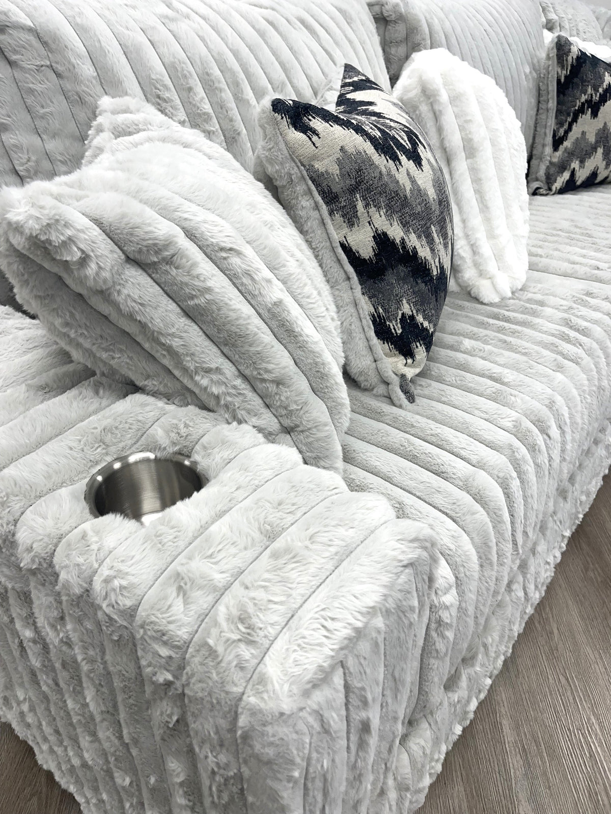 9600 Oversized Sectional — Extra-Thick 12" Cushions