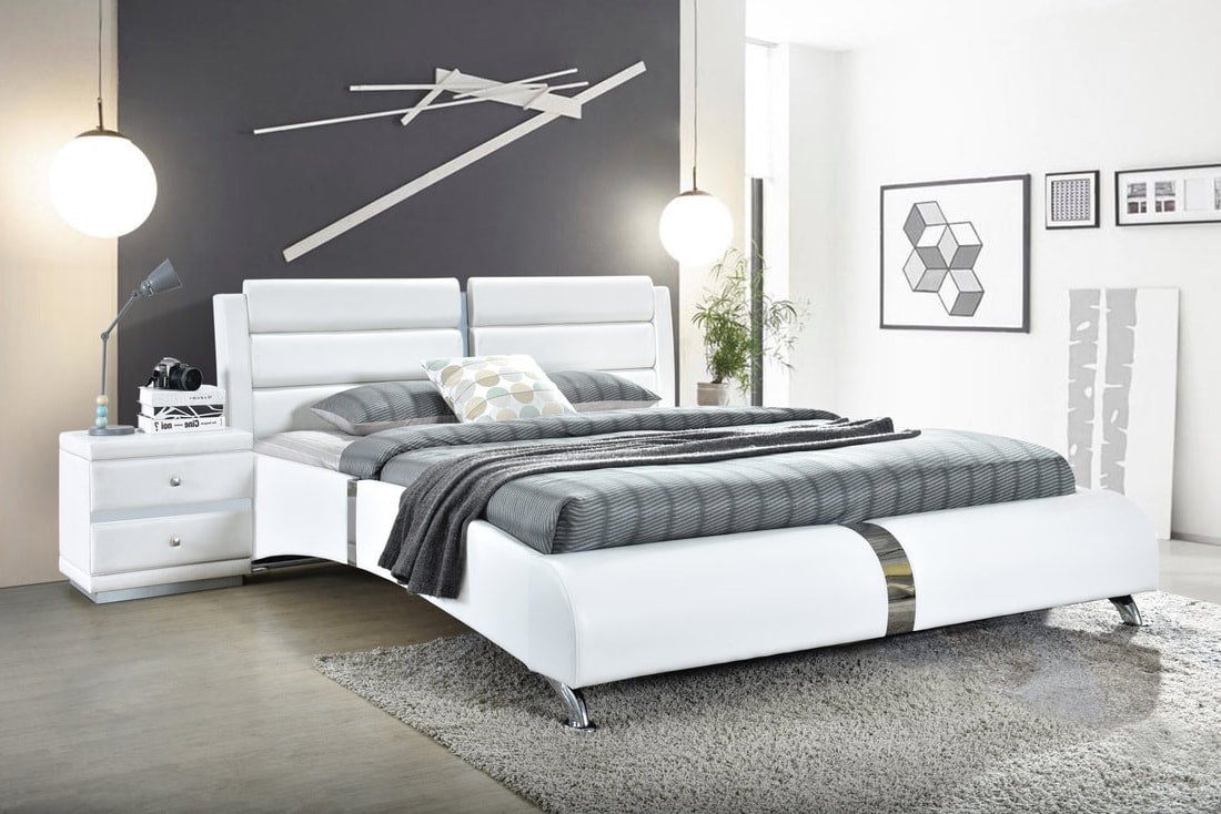 Vegas White Platform Bed - King (1 LEFT)